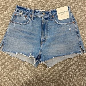 New with tags Abercrombie and fitch shorts